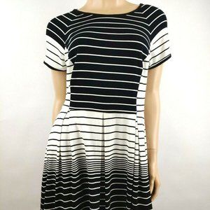 BDG Urban Outfitters Women's Striped Shirt Dress Size M White Black Short Sleeve